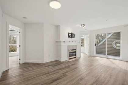 306 5500 Lynas Lane, Richmond, BC, Richmond — Apartment/Condo for sale