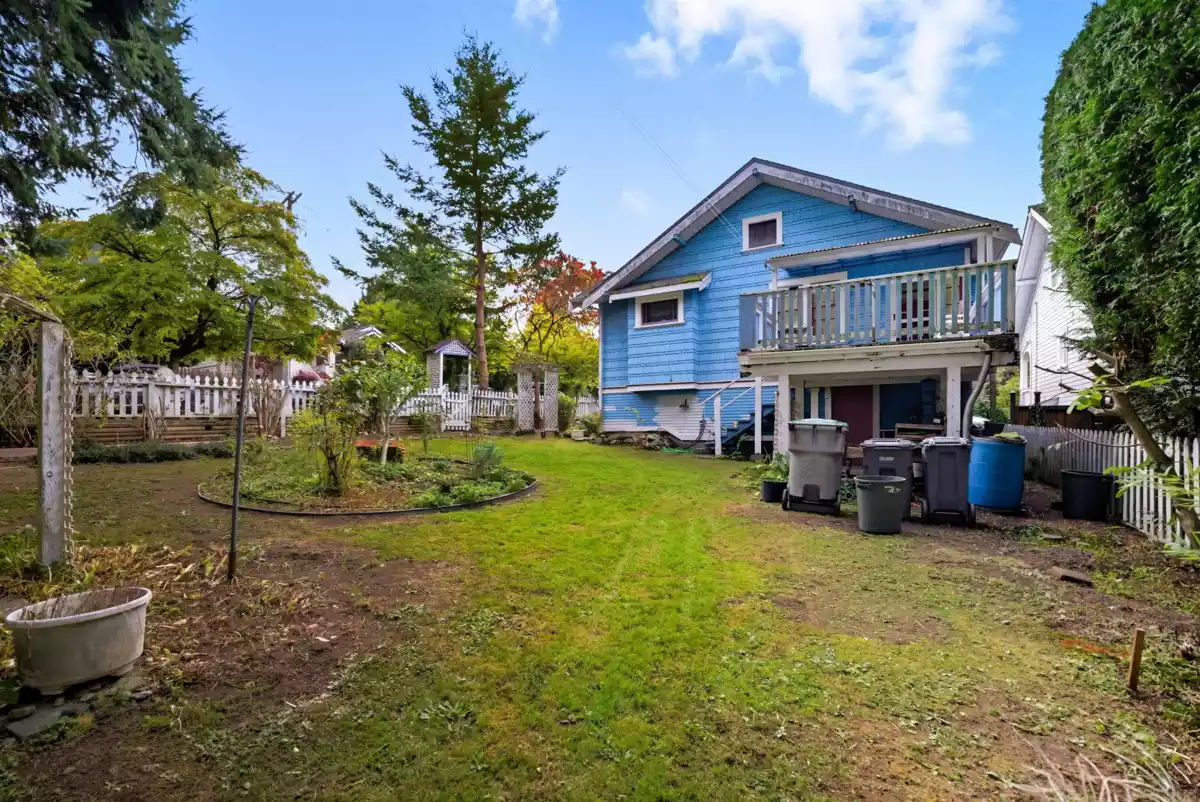 Family Room Photo of 3791 Inverness Street, Vancouver, BC