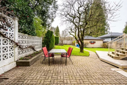 Hot Tub / Spa Photo of 902 Fourth Street, New Westminster, BC