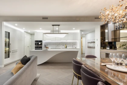Kitchen Island Photo of 4806 1480 Howe Street, Vancouver, BC