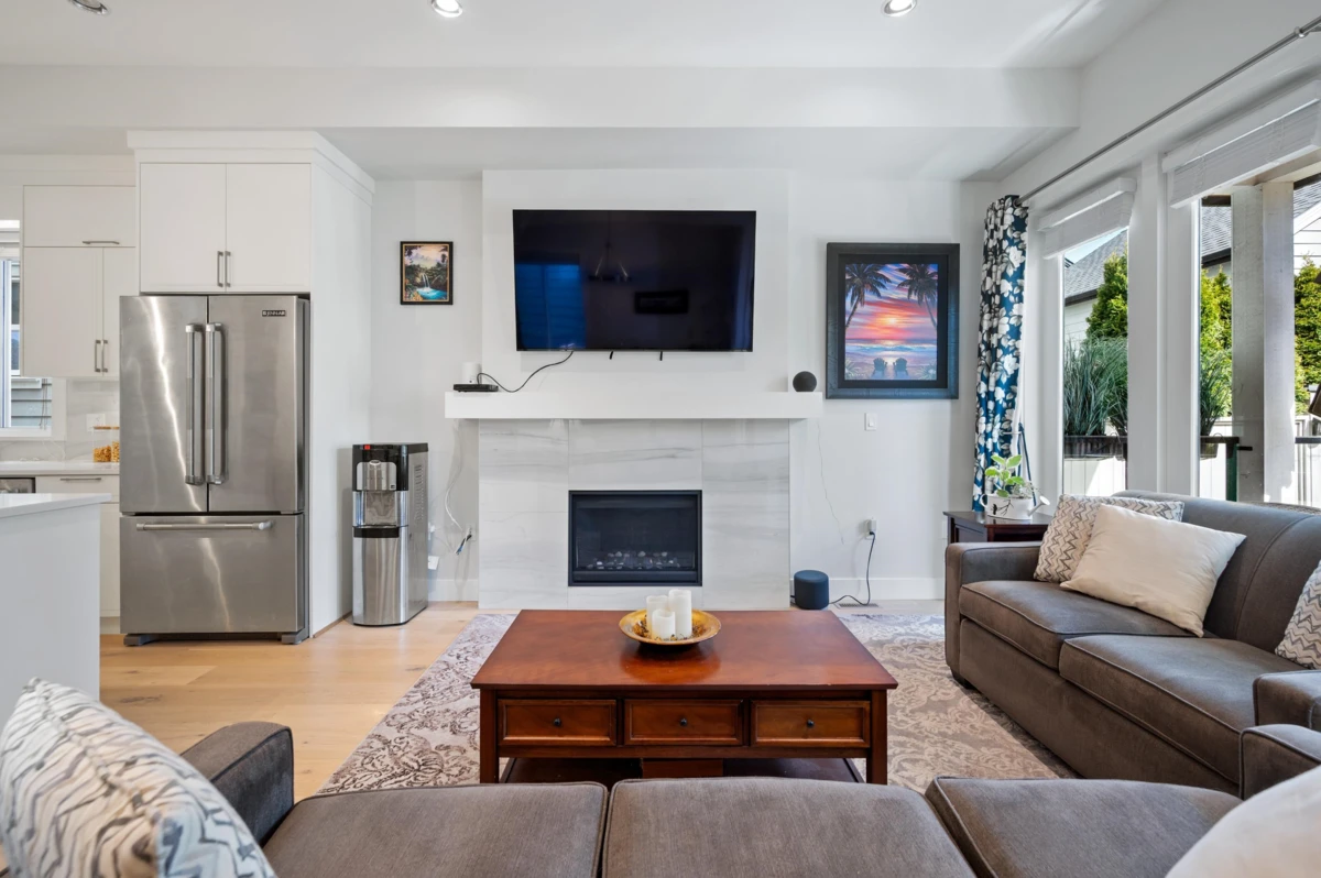 Dining Area Photo of 2158 165a Street, White Rock, BC