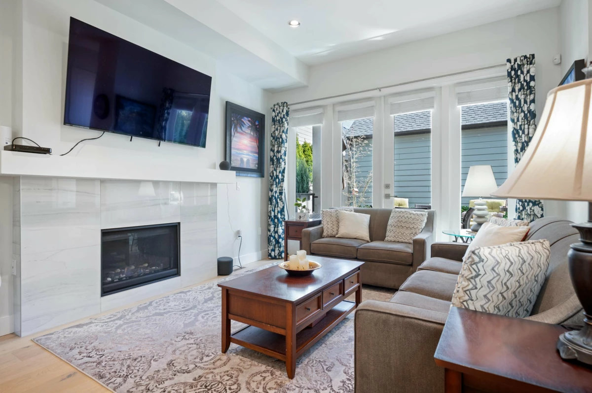 Family Room Photo of 2158 165a Street, White Rock, BC