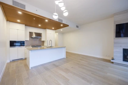 406 6687 Nelson Avenue, Vancouver, BC, Vancouver — Apartment/Condo for sale