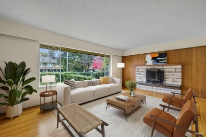 4578 Capilano Road, North Vancouver, BC, North Vancouver — Single Family Residence for sale