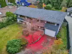 4578 Capilano Road, North Vancouver, BC