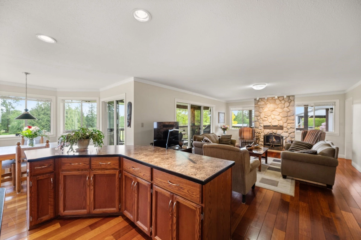 Family Room Photo of 23256 24 Avenue, Langley, BC