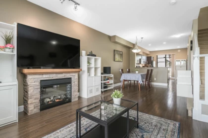 Breakfast Nook Photo of 75 7088 191 Street, Surrey, BC