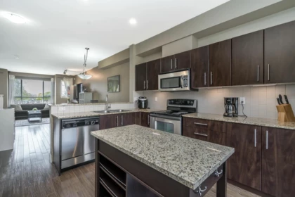 Walk-In Closet Photo of 75 7088 191 Street, Surrey, BC