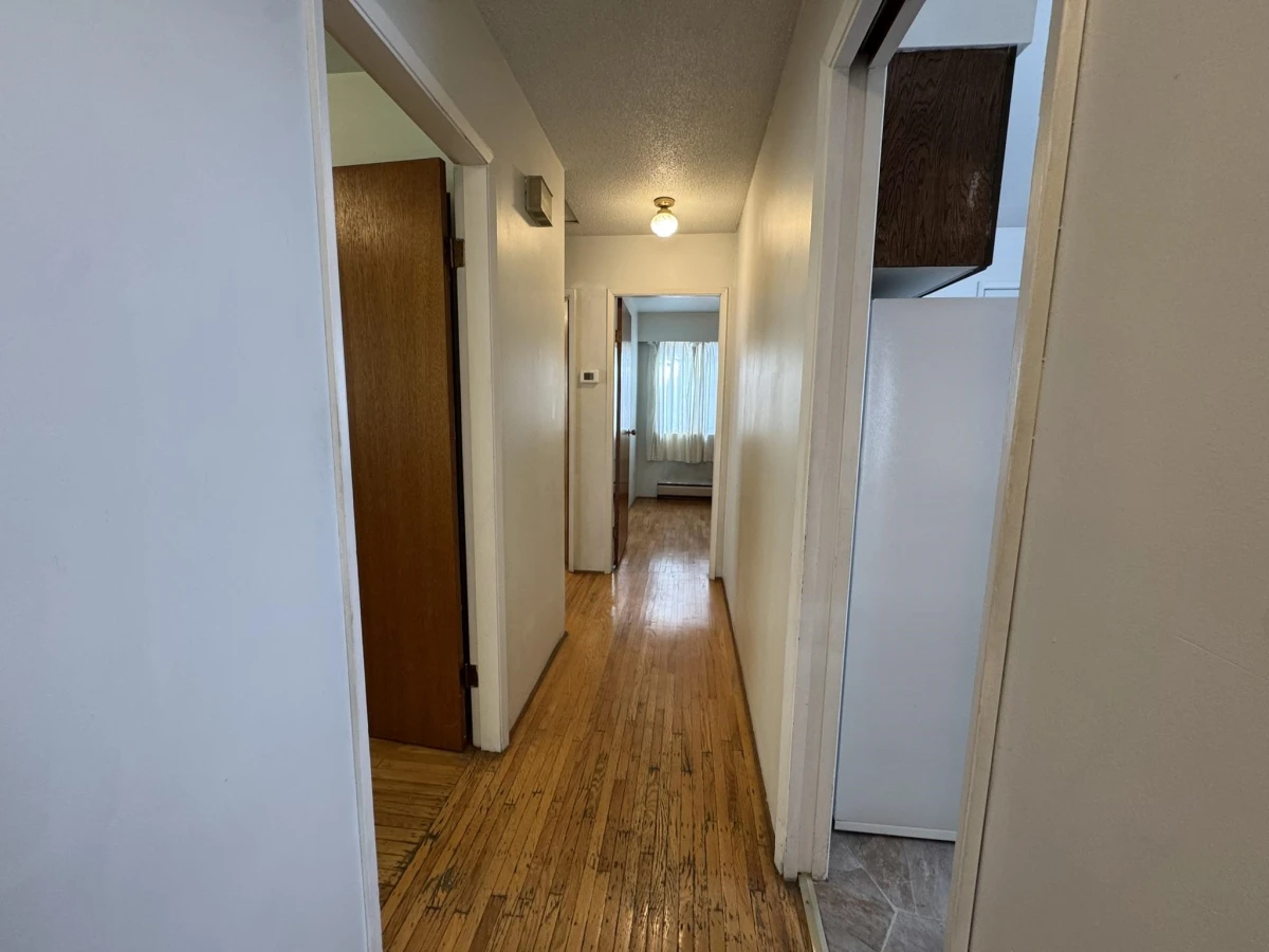 Dining Area Photo of 1346 E 2nd Avenue, Vancouver, BC