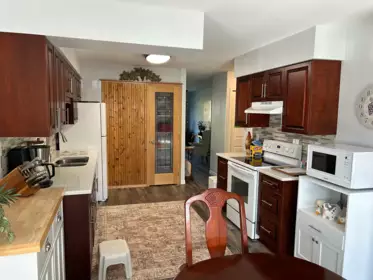Kitchen Photo of 4 32718 Garibaldi Drive, Abbotsford, BC