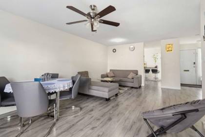 Breakfast Nook Photo of 286 32550 Maclure Road, Abbotsford, BC