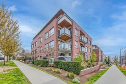 Office / Den Photo of 324 7828 Granville Street, Vancouver, BC