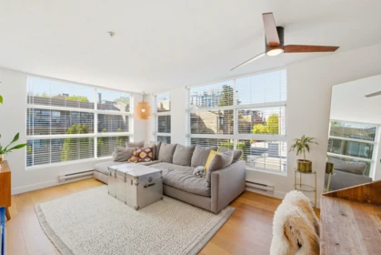 309 418 E Broadway, Vancouver, BC, Vancouver — Apartment/Condo for sale