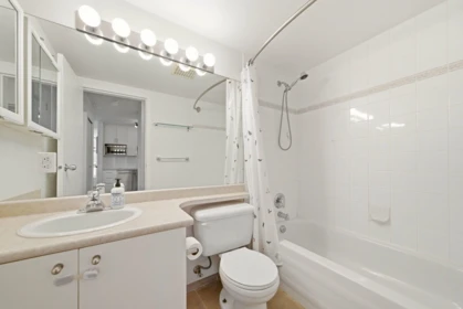 Guest Bathroom Photo of 309 418 E Broadway, Vancouver, BC