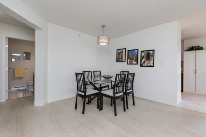 Breakfast Nook Photo of 511 2951 Silver Springs Boulevard, Coquitlam, BC