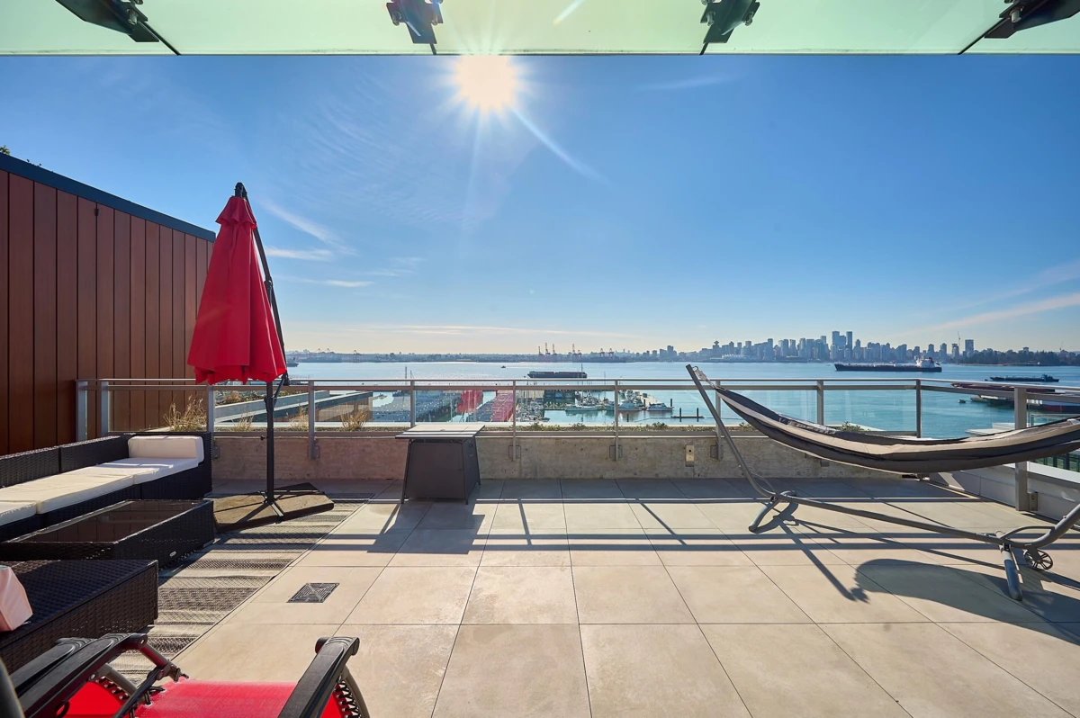Living Room Photo of 807 755 Harbourside Drive, North Vancouver, BC