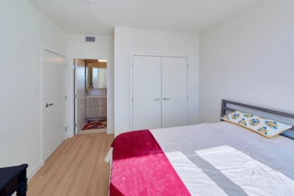 Laundry Room Photo of 807 755 Harbourside Drive, North Vancouver, BC