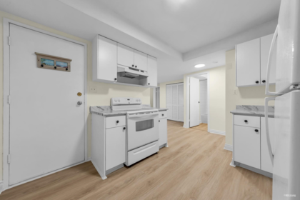 Breakfast Nook Photo of 1382 Sutherland Avenue, Port Coquitlam, BC