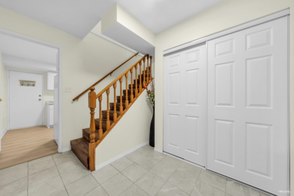 Kitchen Photo of 1382 Sutherland Avenue, Port Coquitlam, BC