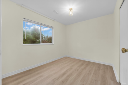 Walk-In Closet Photo of 1382 Sutherland Avenue, Port Coquitlam, BC