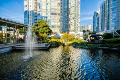 Garden / Landscaping Photo of 906 189 Davie Street, Vancouver, BC