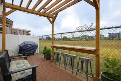 Swimming Pool Photo of 75B 45918 Knight Road, Chilliwack, BC