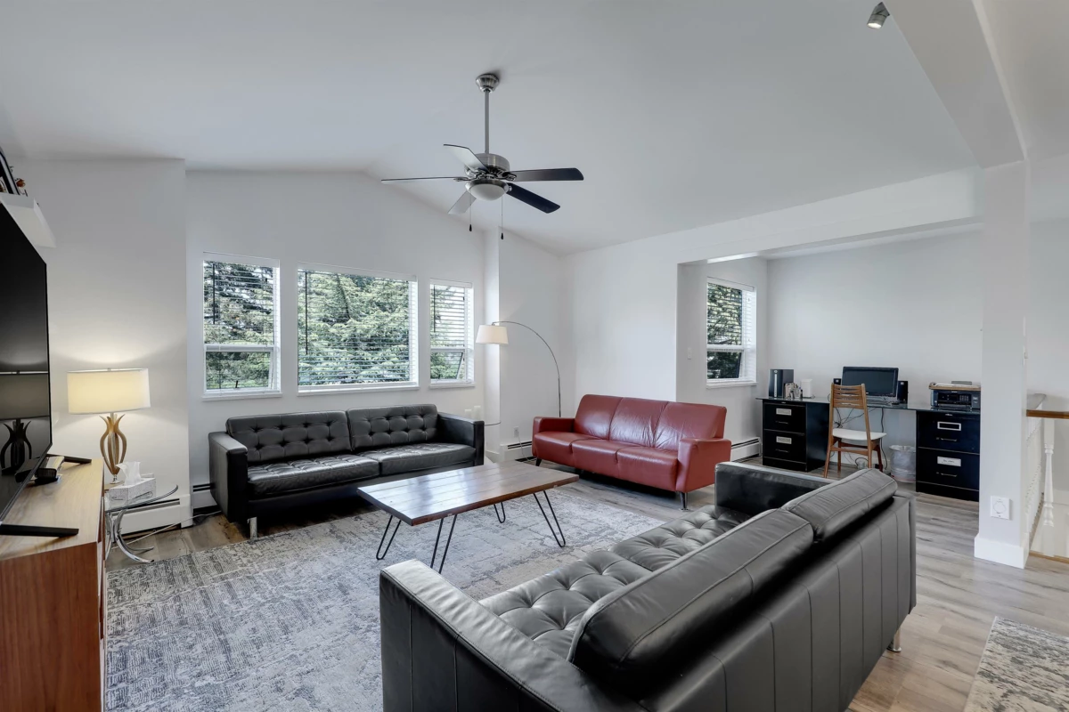 Dining Area Photo of 7549 149a Street, Surrey, BC