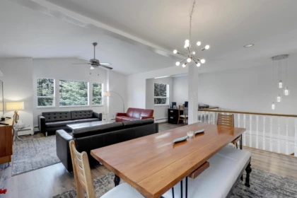 Kitchen Photo of 7549 149a Street, Surrey, BC