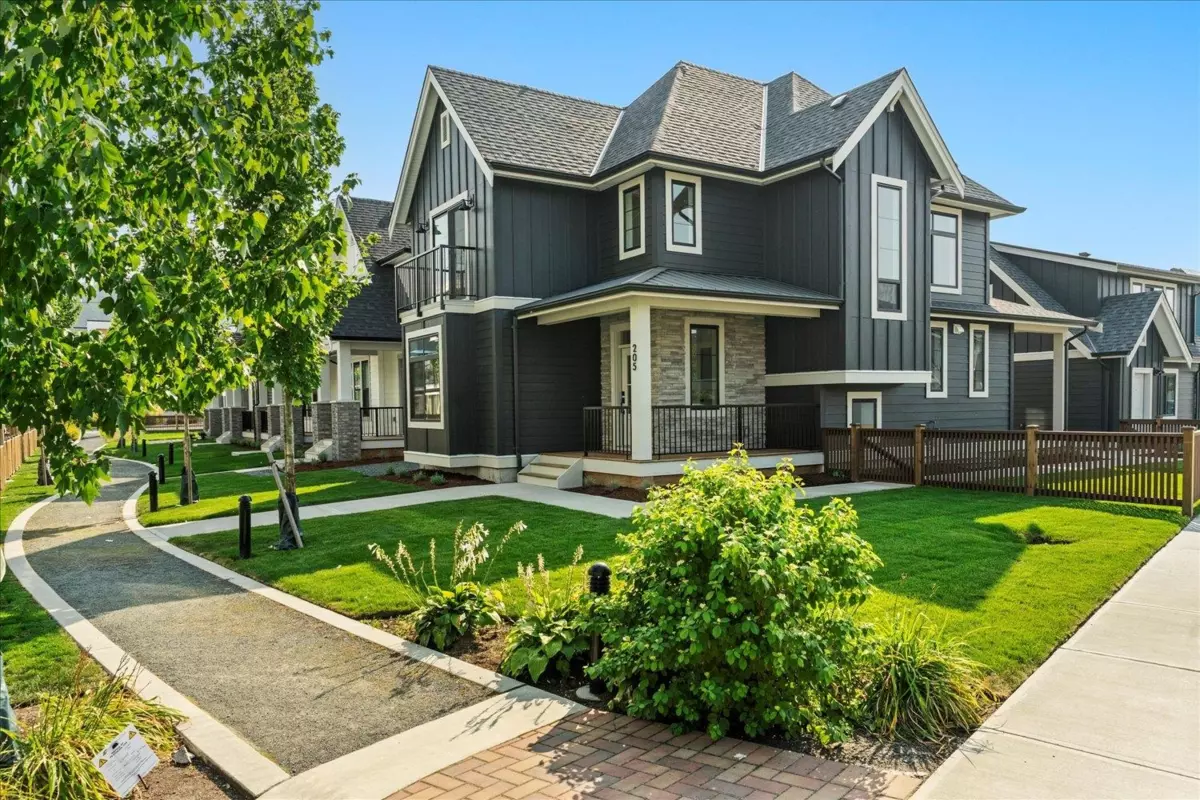 Exterior Rear Photo of 205 46211 Promontory Road, Chilliwack, BC