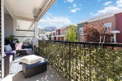 Garden / Landscaping Photo of 5529 Driftwood Street, Chilliwack, BC