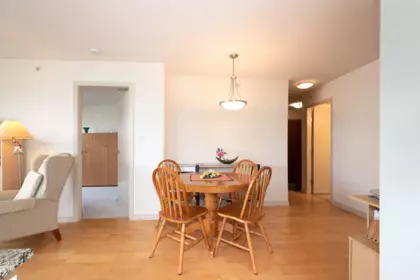Kitchen Island Photo of 409 5933 Cooney Road, Richmond, BC