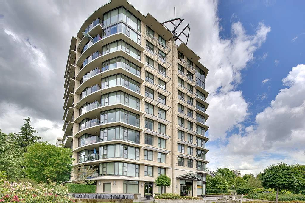 Exterior Rear Photo of 306 683 W Victoria Park, North Vancouver, BC