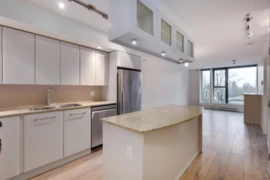 306 683 W Victoria Park, North Vancouver, BC