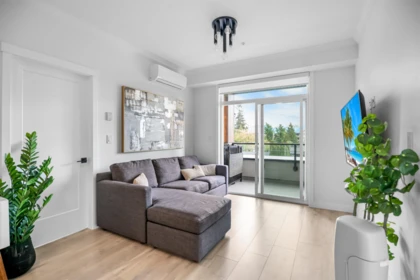 Mudroom Photo of 306 12109 223 Street, Maple Ridge, BC