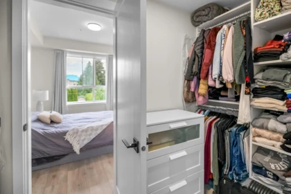 Walk-In Closet Photo of 306 12109 223 Street, Maple Ridge, BC