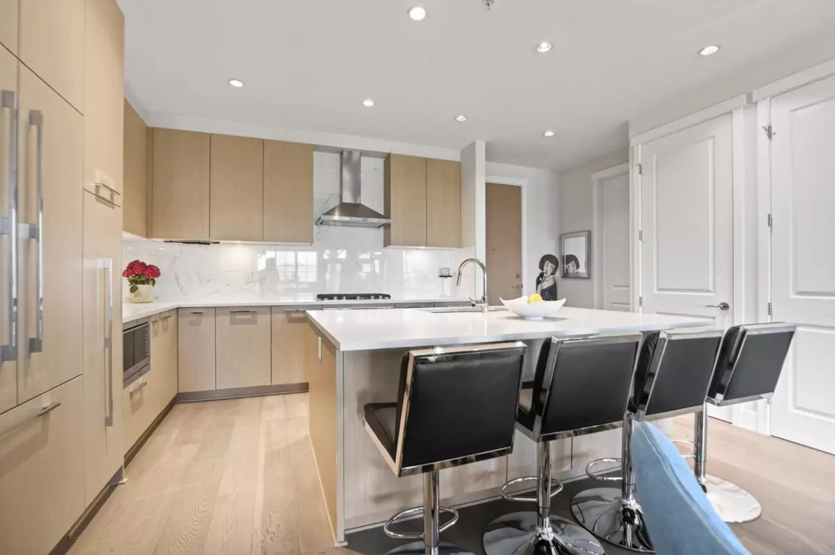 Dining Area Photo of 206 5535 Admiral Way, Delta, BC