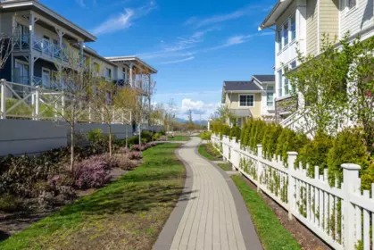 Front Yard Photo of 206 5535 Admiral Way, Delta, BC