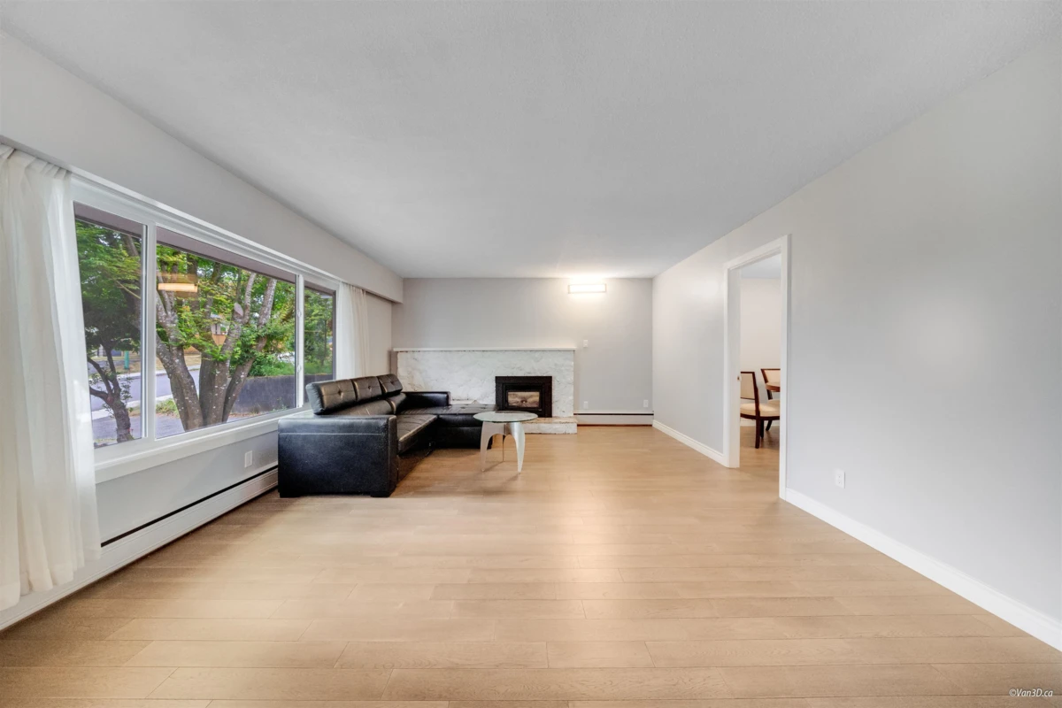 Dining Area Photo of 4366 Gilpin Crescent, Burnaby, BC