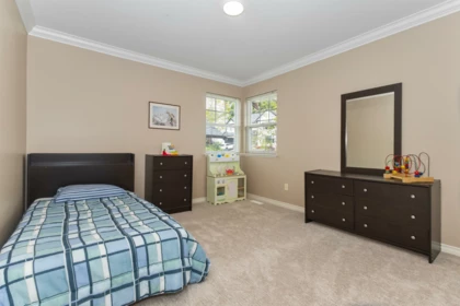 Mudroom Photo of 3297 Mckinley Drive, Abbotsford, BC