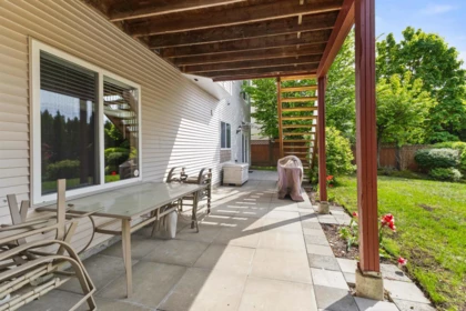 Outdoor Kitchen Photo of 3297 Mckinley Drive, Abbotsford, BC