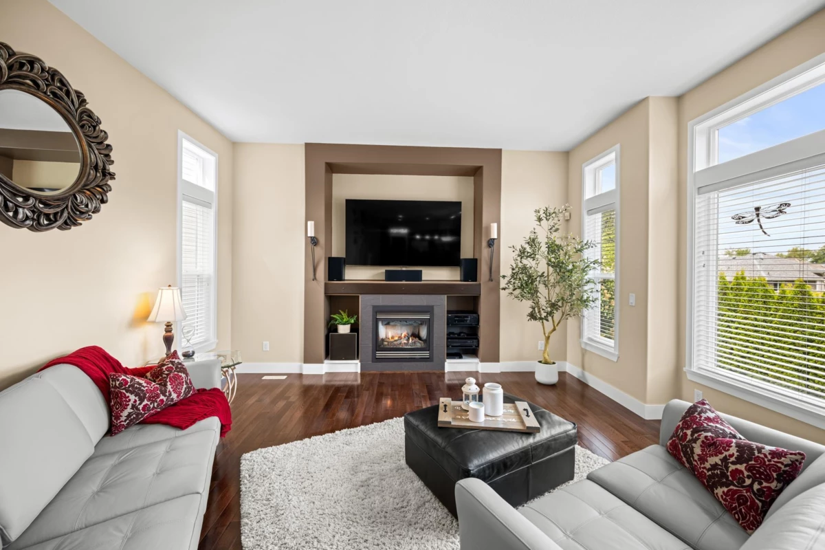 Family Room Photo of 6093 163a Street, Surrey, BC