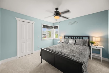 Laundry Room Photo of 6093 163a Street, Surrey, BC