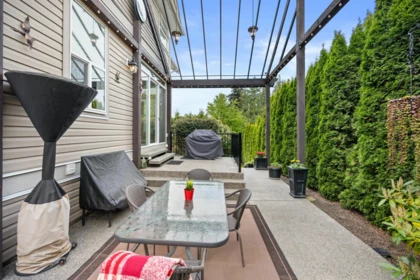 Swimming Pool Photo of 6093 163a Street, Surrey, BC