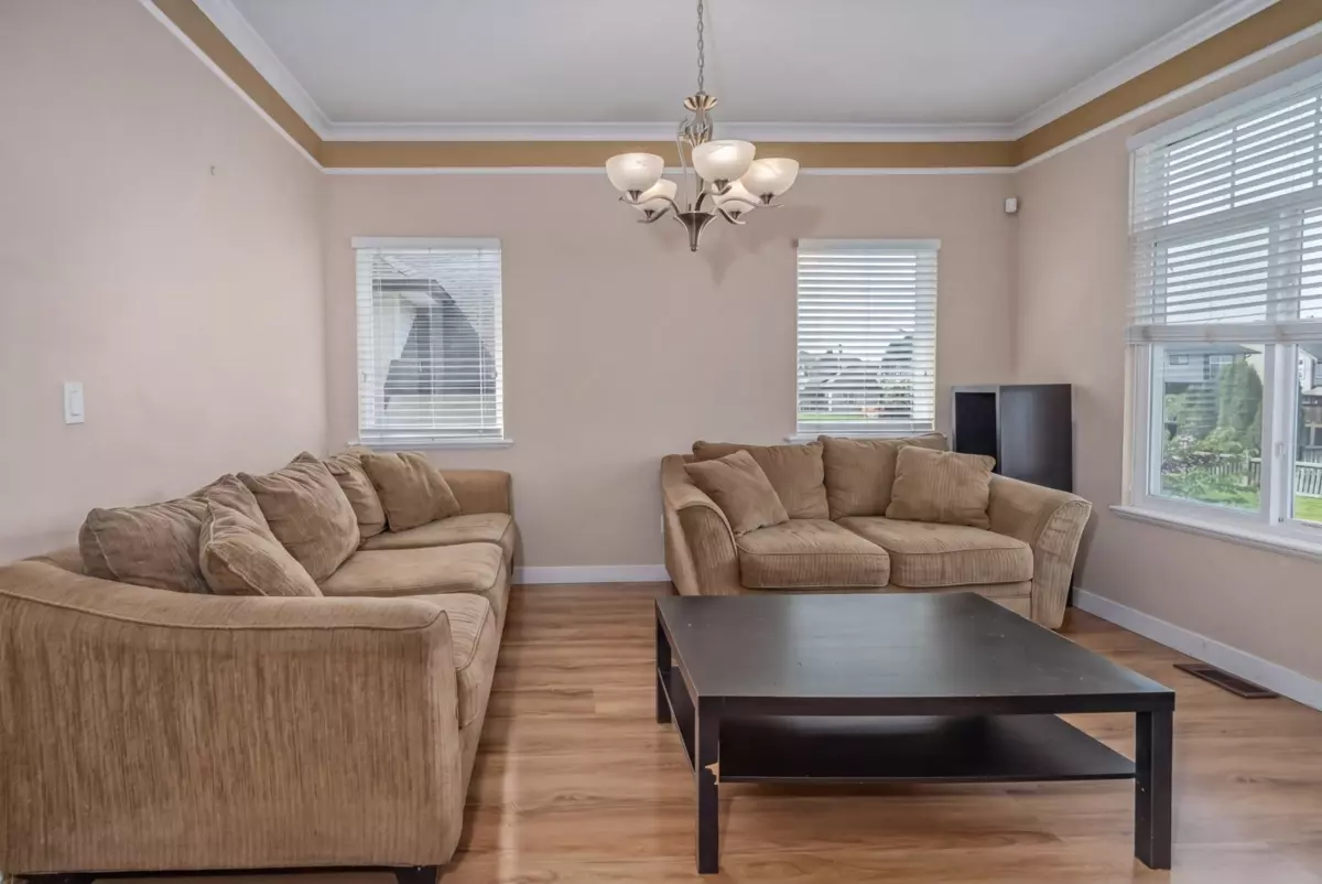 Family Room Photo of 8390 Harris Street, Mission, BC