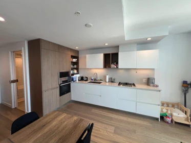 Kitchen Island Photo of 4001 6000 Mckay Avenue, Burnaby, BC