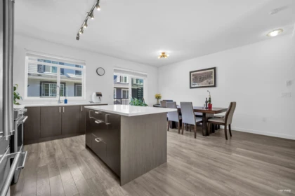 Primary Bathroom Photo of 45 15489 99a Avenue, Surrey, BC