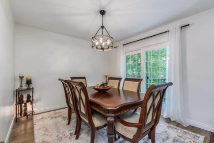 Breakfast Nook Photo of 19541 119a Avenue, Pitt Meadows, BC