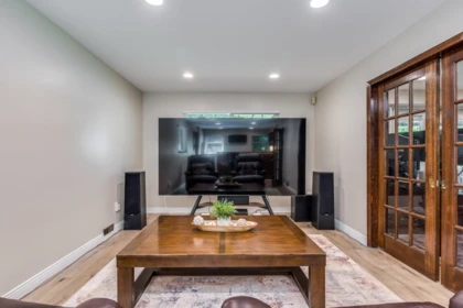 Entry Foyer Photo of 19541 119a Avenue, Pitt Meadows, BC
