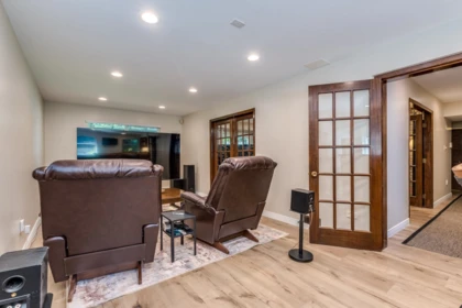 Mudroom Photo of 19541 119a Avenue, Pitt Meadows, BC