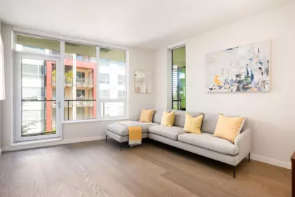 523 3563 Ross Drive, Vancouver, BC, Vancouver — Apartment/Condo for sale